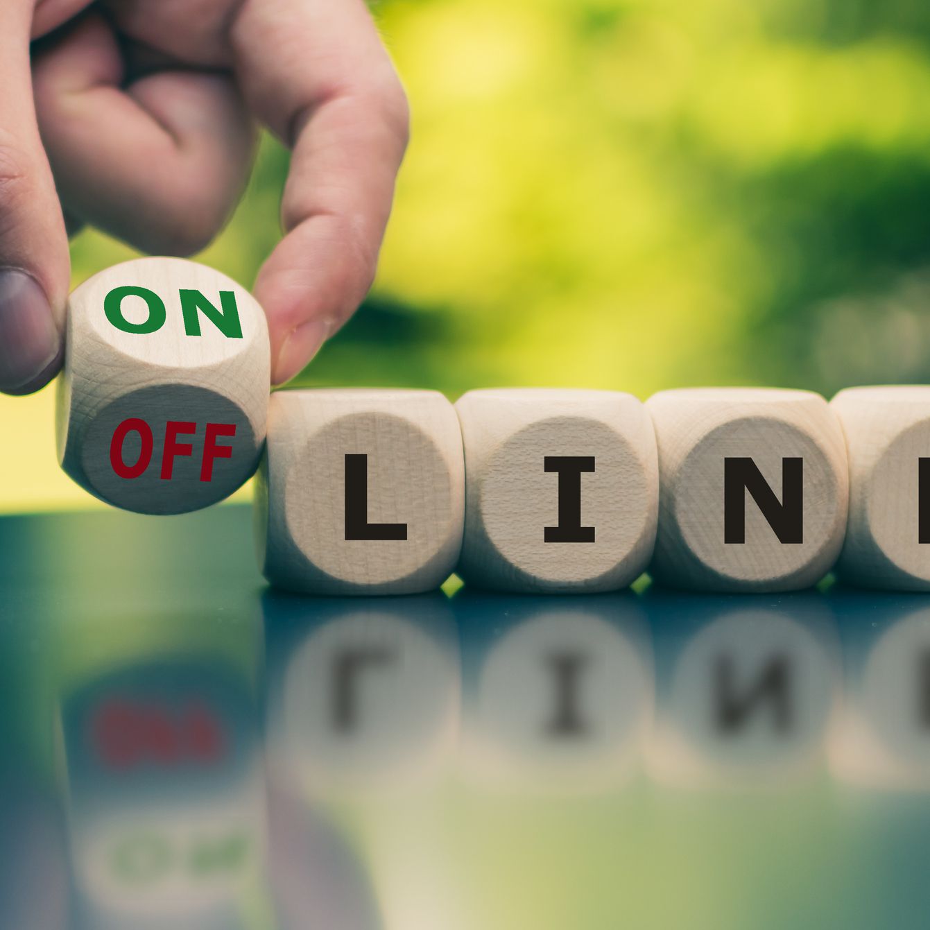 differences_between_online_and_offline_method.jpg